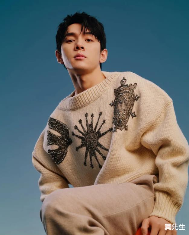 李佳琦|李佳琦的无奈，本想赚够2千万回老家，今一场直播2.5亿人围观