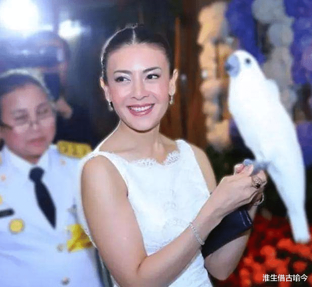 西拉米|泰王后宫佳丽回眸：最美王妃西拉米惊艳，苏提达端庄，诗妮娜妩媚