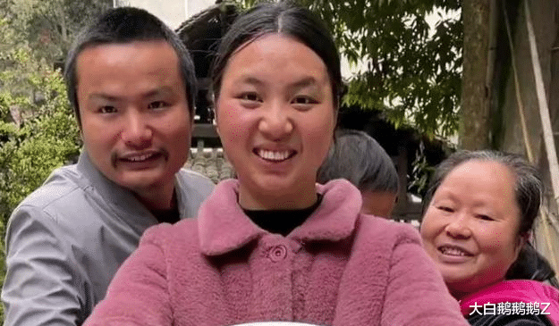 安以轩|央视点评牛爱芳,网红背后的真相:网络不应是歪风邪气的集散地