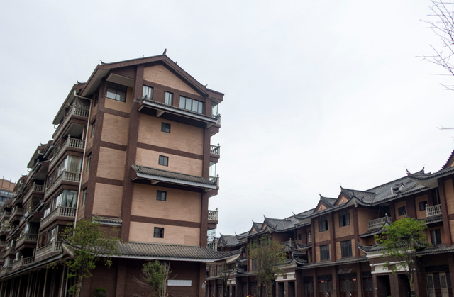 贵州 贵州可惜的人造景区，投资32亿建设，风景不输镇远，今却破产倒闭