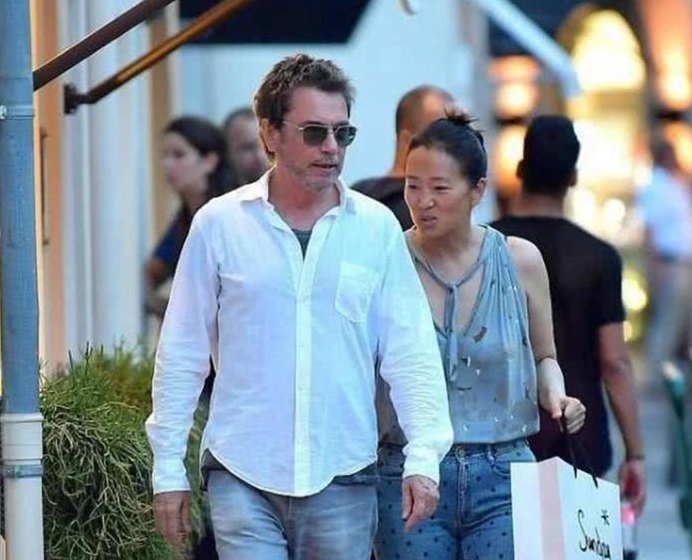 张翰|女星们卸妆后谁最丑？看了金星，再看看巩俐，没有对比就没有伤害