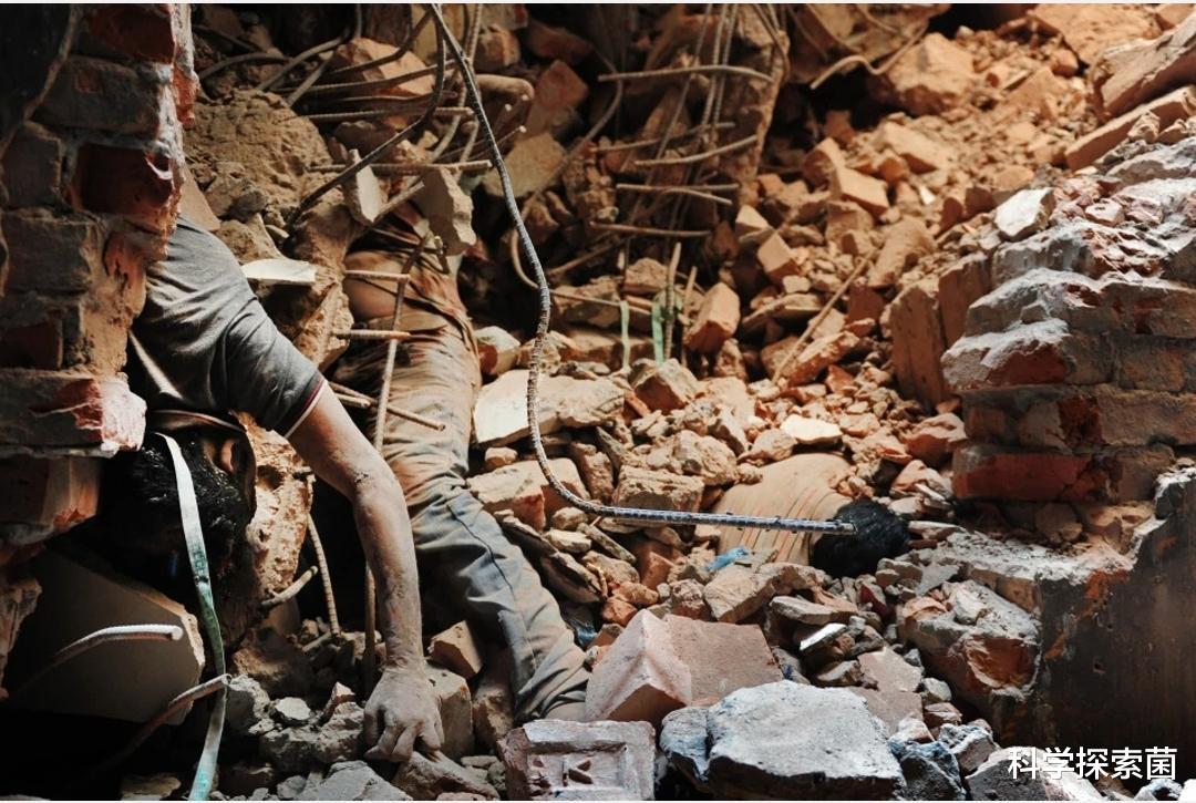科学探索菌 两起史上最严重塌楼事故，共1600人毙命，大楼真能被空调压塌？