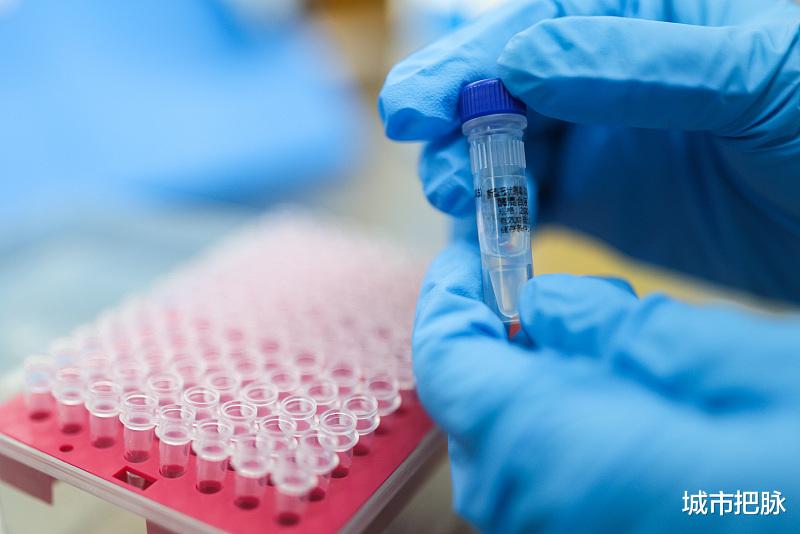 德尔塔 德尔塔和人类战胜的天花鼠疫伤寒不一样，不要把好运当成理所当然