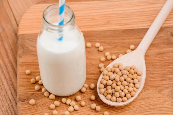 木瓜|女性45岁后,谨记“3吃3戒”,补充雌性激素,子宫或更健康