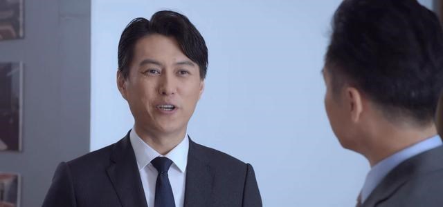 阿娇|突围：出场看像个青铜，结果却是个王者，靳东这次隐藏得有点深