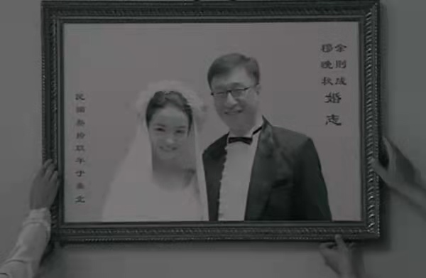 岁月红尘 《潜伏》里这个身份贵重，身边从来不缺女人的男人，才是全剧最悲惨的人