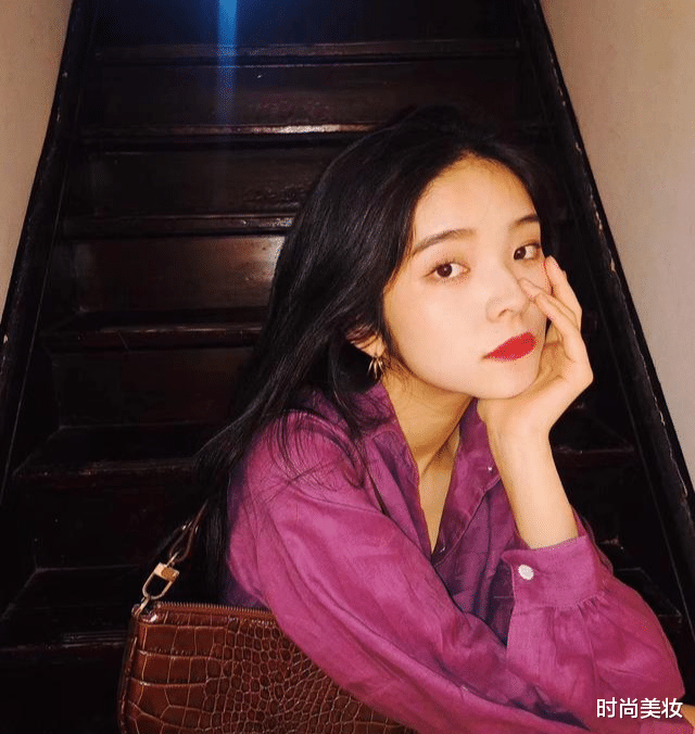 洗面奶|女生再懒也要学会化淡妆，6个正确的淡妆步骤，简单实用又精致