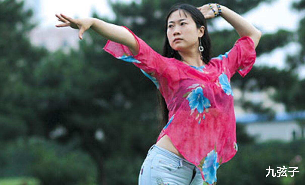 凤姐|“网红恶女”罗玉凤的疯狂上位史，扬言竞选美国总统的她，如愿了吗？