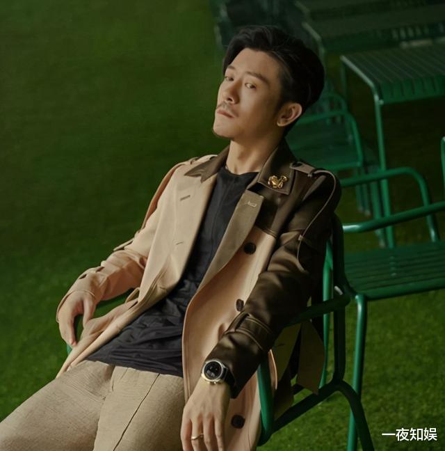 林雨申|亲妈、干妈都是导演，送20年“副本”都捧不红他，婚后改名竟爆火