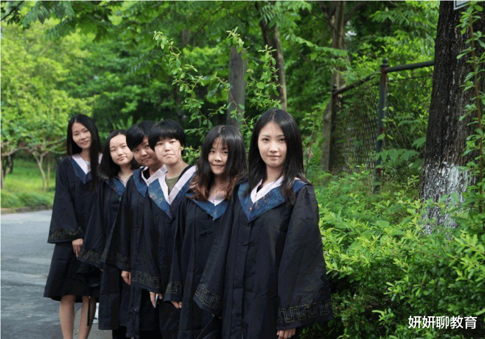 本科生|学生档案很重要，大学毕业后转到哪里更合适？毕业生要早知道