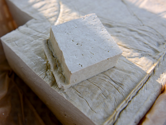 豆腐|买豆腐时要留意，遇到这五种不要买，认准这三点，轻松辨别好豆腐