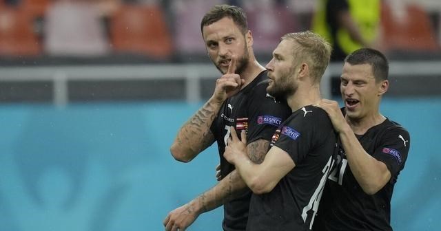 木莲点妈妈|曝中超大牌外援急了,不让转会就来强硬的,第三方强势介入