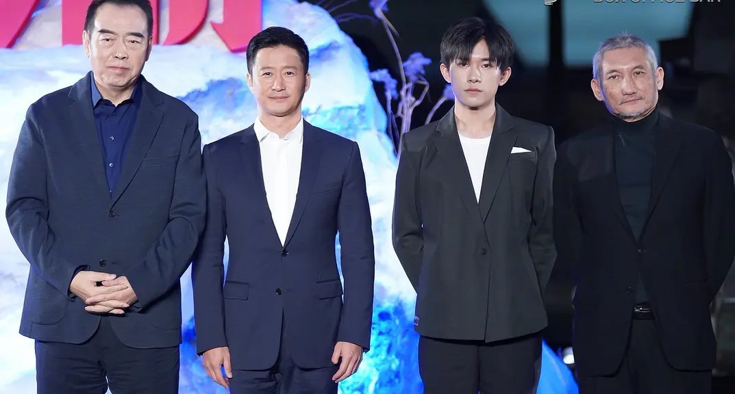 周润发|2021年全球票房榜重新洗牌，它成中国电影新门面，好莱坞无法比拟