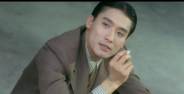 梁家辉|“爱国艺人”梁家辉:影帝沦落至摆地摊,当年封杀背后有何内幕?