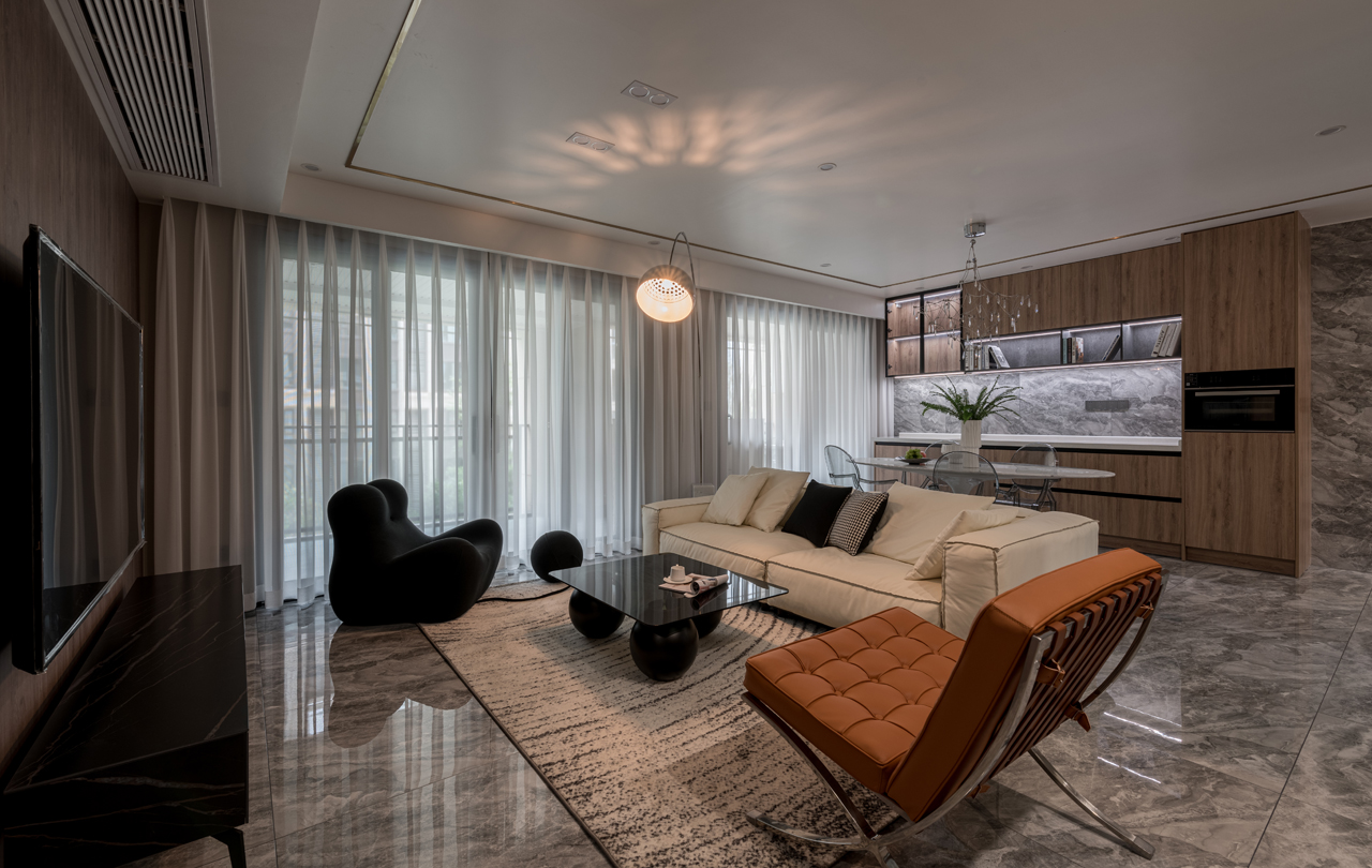 125㎡简约时尚家,色调温暖,设计巧心,符合现代人的审美