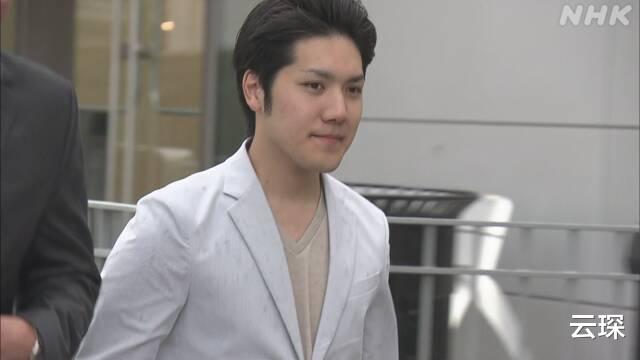 金·卡戴珊|金卡戴珊通过法考！连考4次染新冠也不停，网友：日本驸马还没过