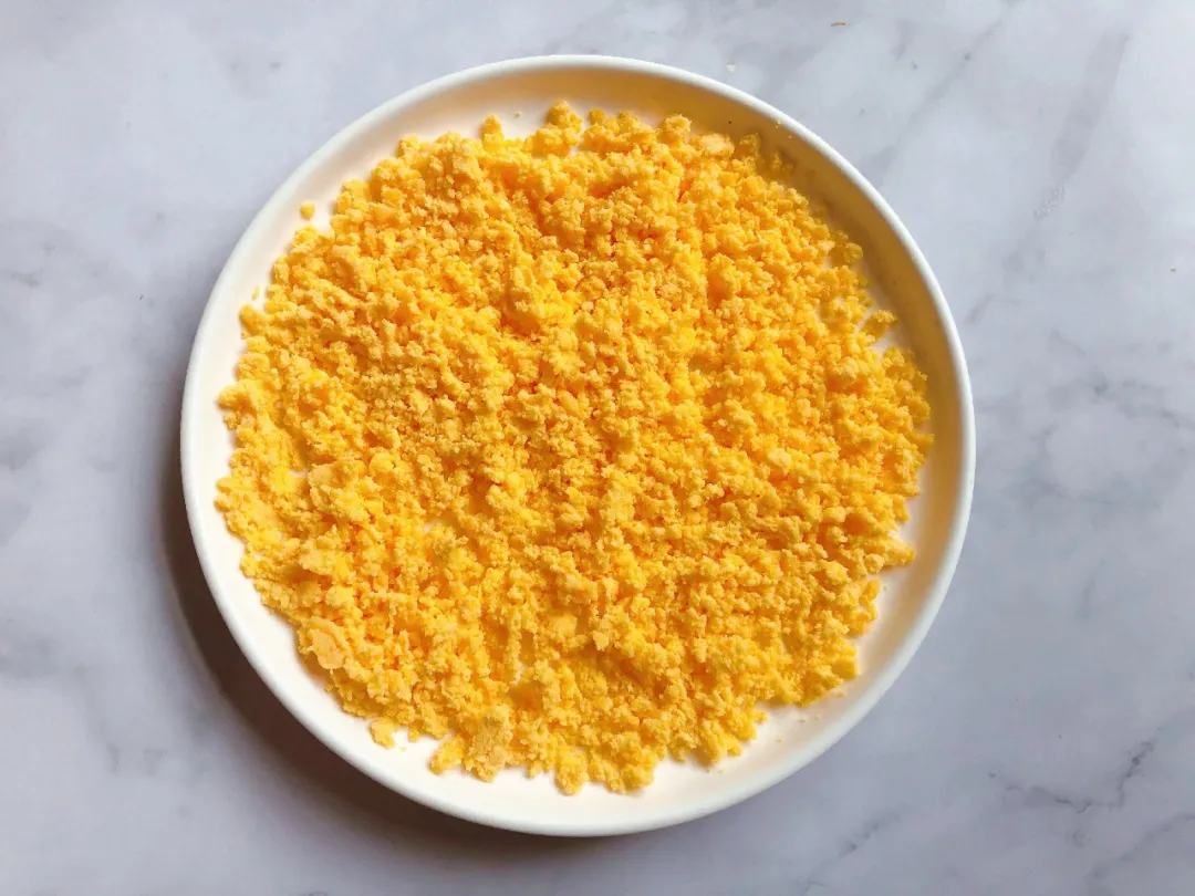 婴幼儿常识|国药育儿知识:蛋黄焗南瓜 | 香喷喷的手指食物!