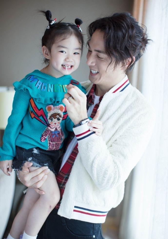 李承铉|李承铉为爱付出成全职奶爸，被赞真爷们！