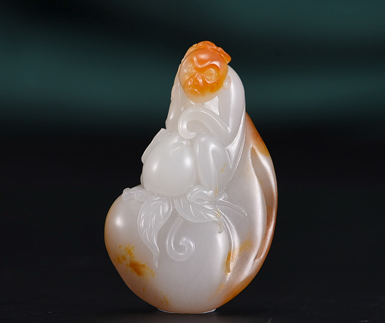 雕刻|籽料原石与雕刻后的籽料，哪个更具体有收藏价值