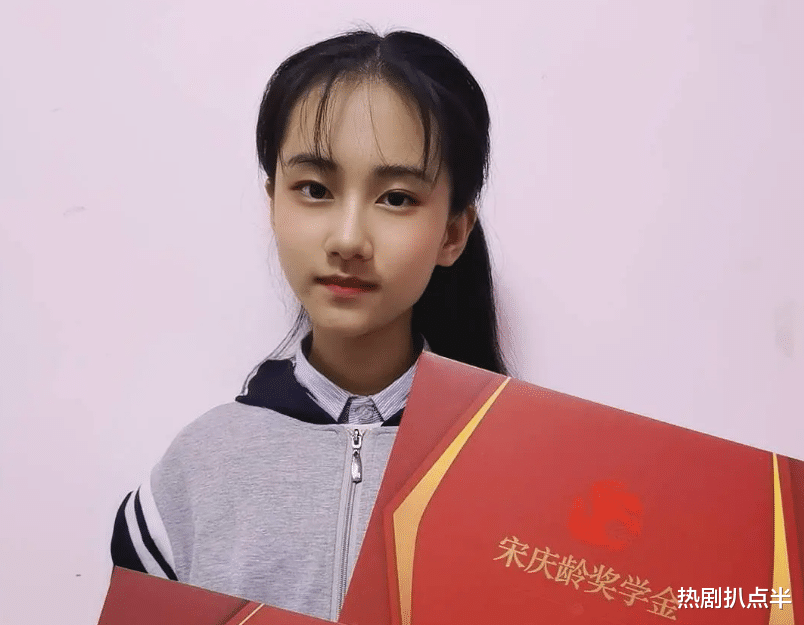 童星|新生代童星都长大了：小宝钗长胖灵气少了，小楚乔成女主专业户