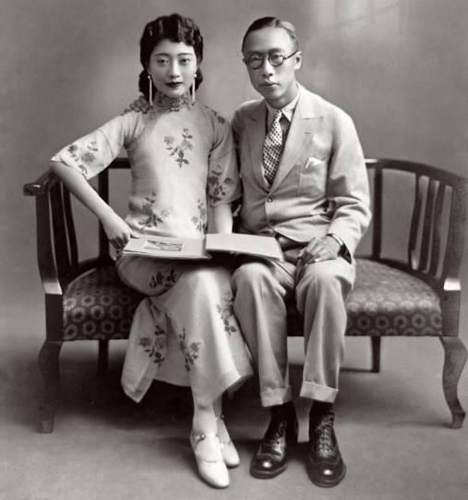 老照片|皇后婉容真实容貌：颜值出众可惜命运悲惨，图5是唯一一次穿朝服