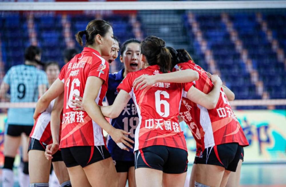 00后|女排联赛涌现四大新星！主攻位置又有新收获，00后开始挑大梁了