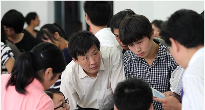 公共安全|大学毕业生好消息：中铁多个局招聘，待遇好岗位多，门槛不是很高