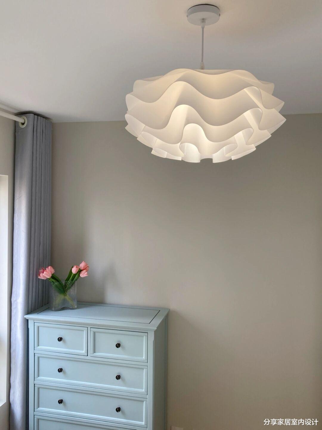 看了她家新房,不做吊顶,电视墙不做一点造型,真的太舒适啦!