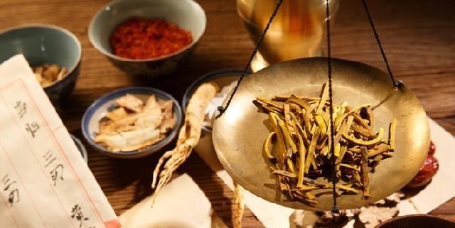 胡小小乖|中医“高手”大多都隐藏在民间，大医院却极少听说，这是为何？