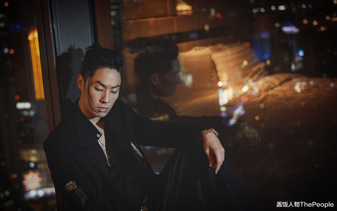 豪门|互戴绿帽争吵不休、婚后破产、恩爱半生，男星“入赘”豪门差别大