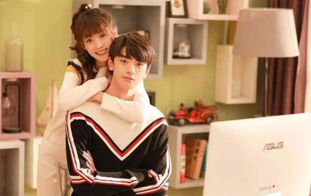 |女生喜爱“男友职业”排行榜，国企职员竟垫底，榜首真是人生赢家