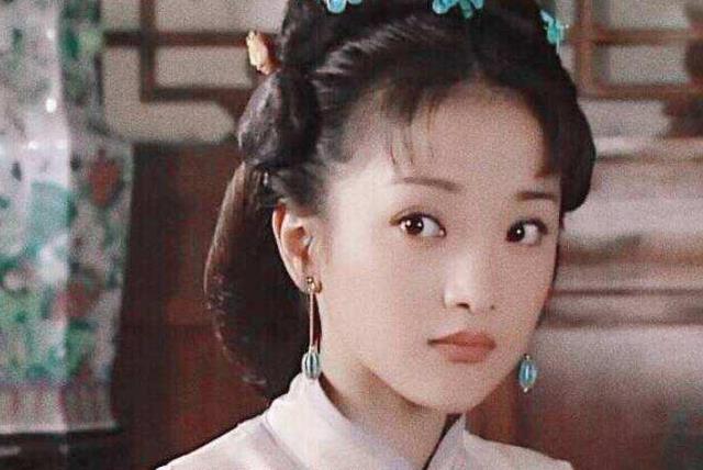 周迅|周迅早年“人体模特”油画曝光，一幅卖184万！18岁为艺术献身