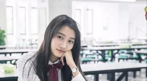 张小斐|肖战为什么不再唱《光点》？杨幂抽烟吗？张小斐和孙茜的事情