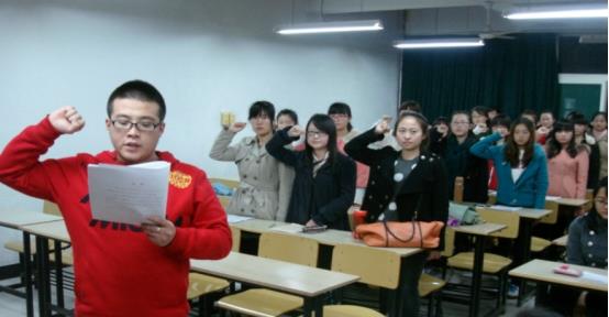 一更育儿|毕业后才发现,“含金量”很高的3大证书,拥有一个就业都会容易