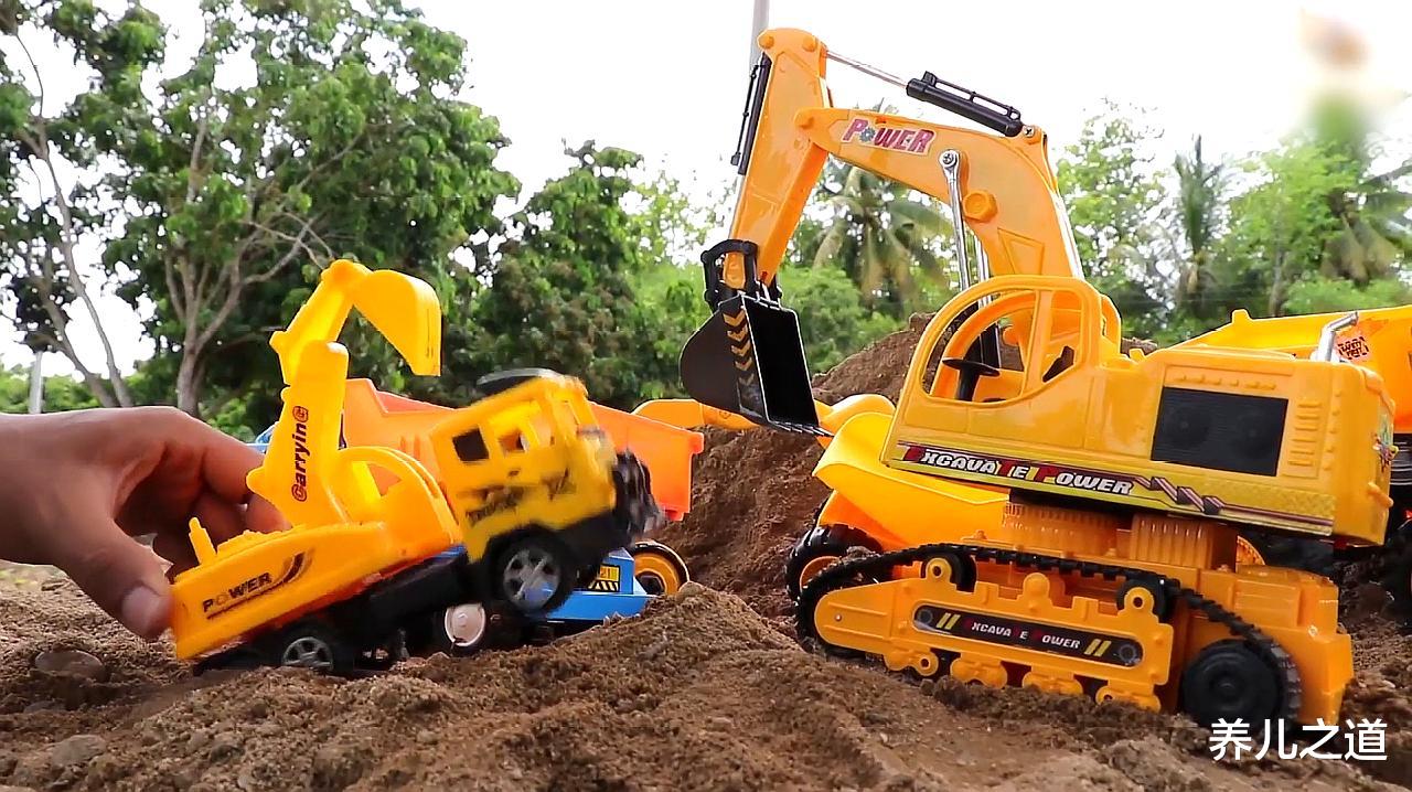 养儿之道|儿童心理学洞悉：为啥男孩都爱“挖掘机”，女孩都爱“洋娃娃”？