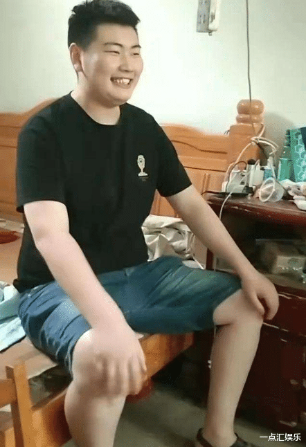 |朱小伟发育迟缓话都说不清,对陈亚男不公平,网友:钱买不来爱情