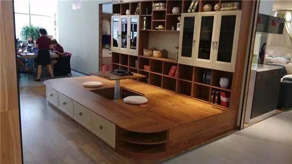 不管房子多大,家里要是装一个这 样的榻榻米,好用一辈子!