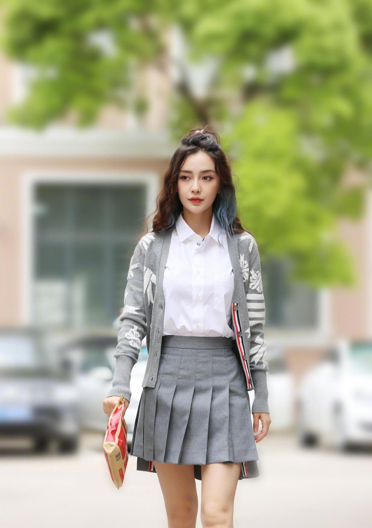 林彦俊|baby忽悠小花？任嘉伦要搞事？虞书欣被坑了？林彦俊还被雪藏？