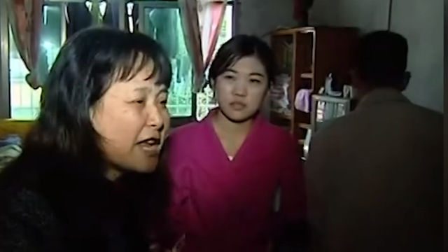 蓦然一牟 家中多了5套拆迁房，80岁老父母要分给两个女人，儿子不服气了！