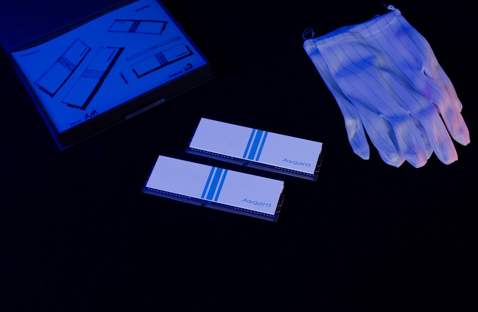 斯加|高颜值的白色内存新秀：阿斯加特女武神了解一下