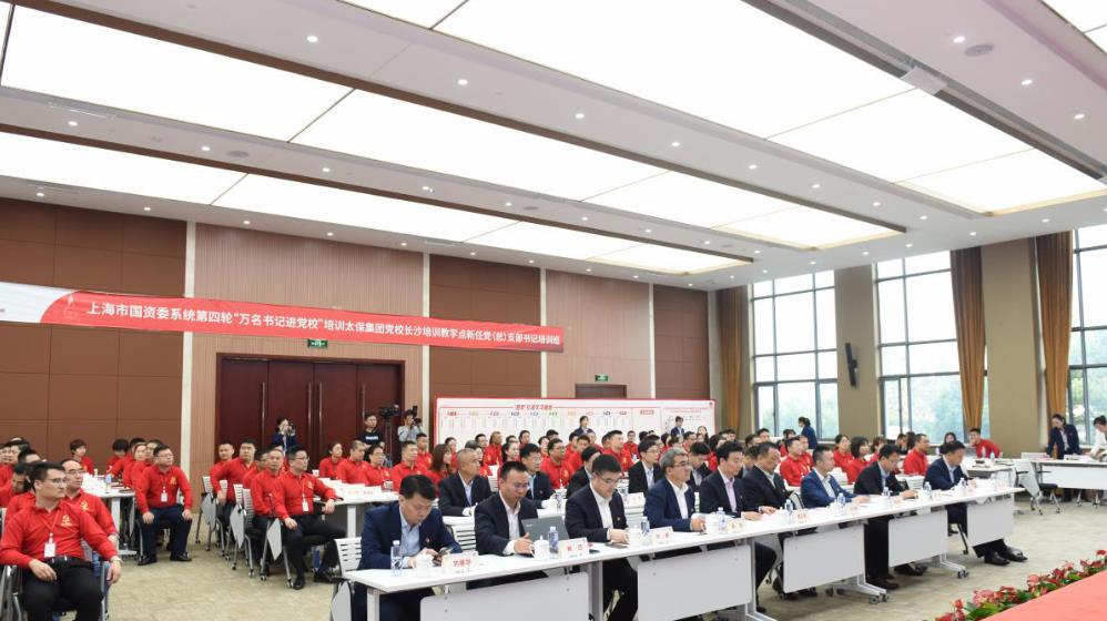 吴洪娜聊说育儿|参公人员的隐藏“高福利”职位,跟教师一样拥有超长假期