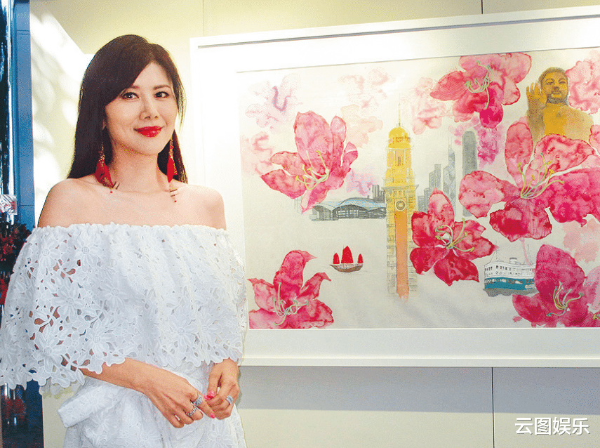 朱洁仪|54岁港姐转行当画家，作品入选全球500强，住千尺豪宅生活富贵