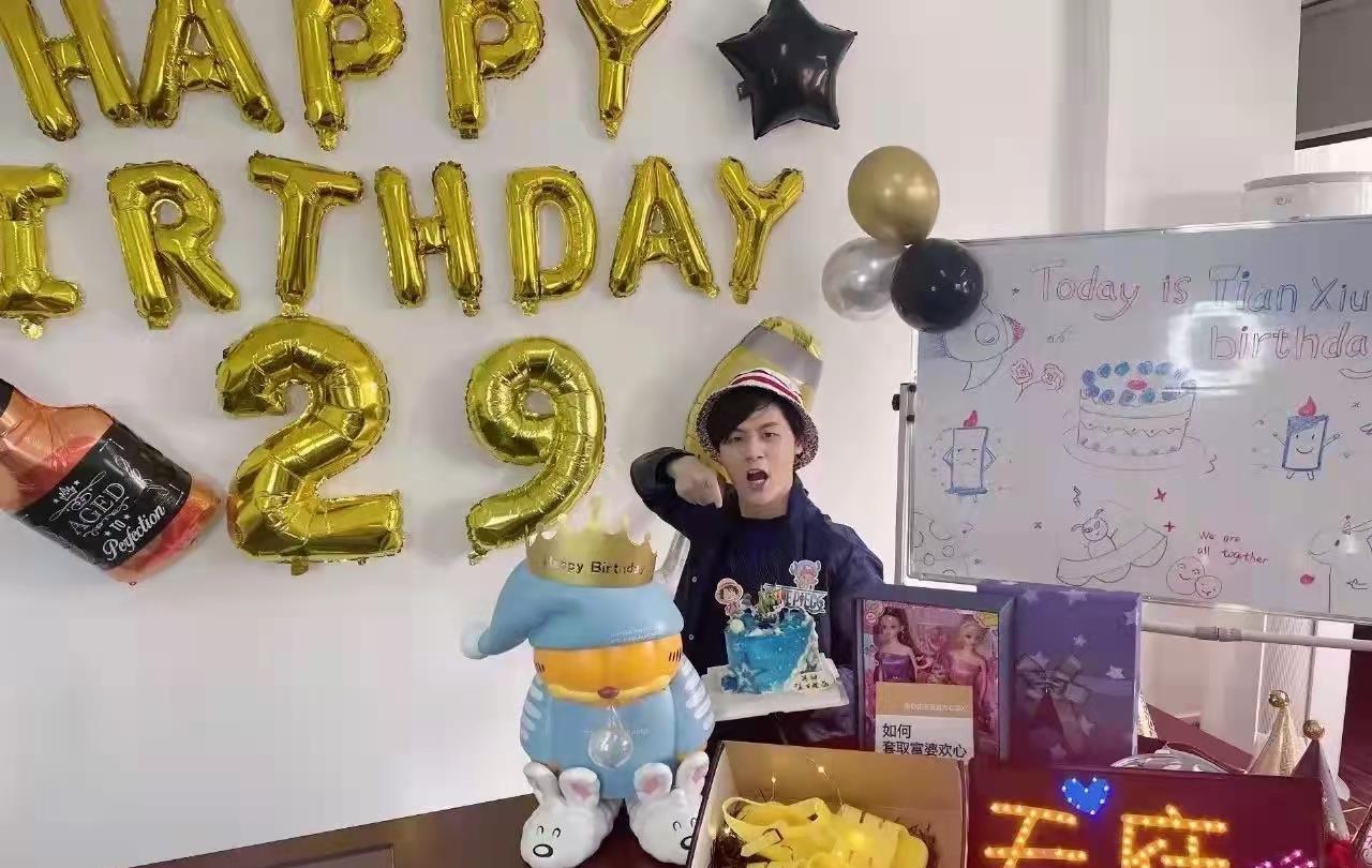 斯宾塞|《外来媳妇本地郎》培养出了一个“巨星”，康天庥李俊毅当爸爸了