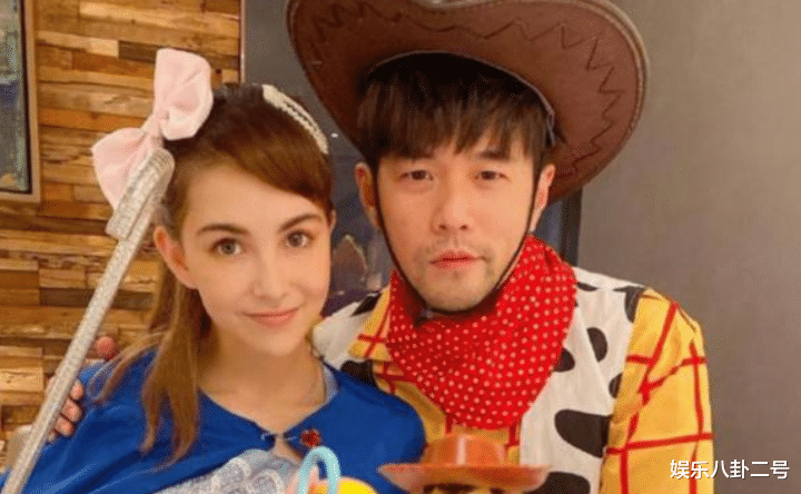 王力宏|李靓蕾曝光内幕,人民日报嫌弃,王力宏已无力回天,周杰伦要挺住