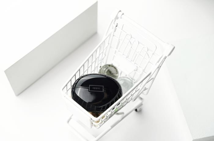 赵月看花花|OPPO Enco Free2 体验:设备双连接 音频无缝切换