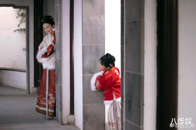 包文婧|包文婧携女儿拍汉服写真，饺子越来越好看，颜值被赞已超过妈妈