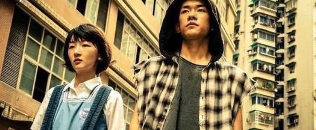 吴洪娜聊说育儿|穿西服参加研究生复试,结果没通过,这3种穿搭不招老师喜欢