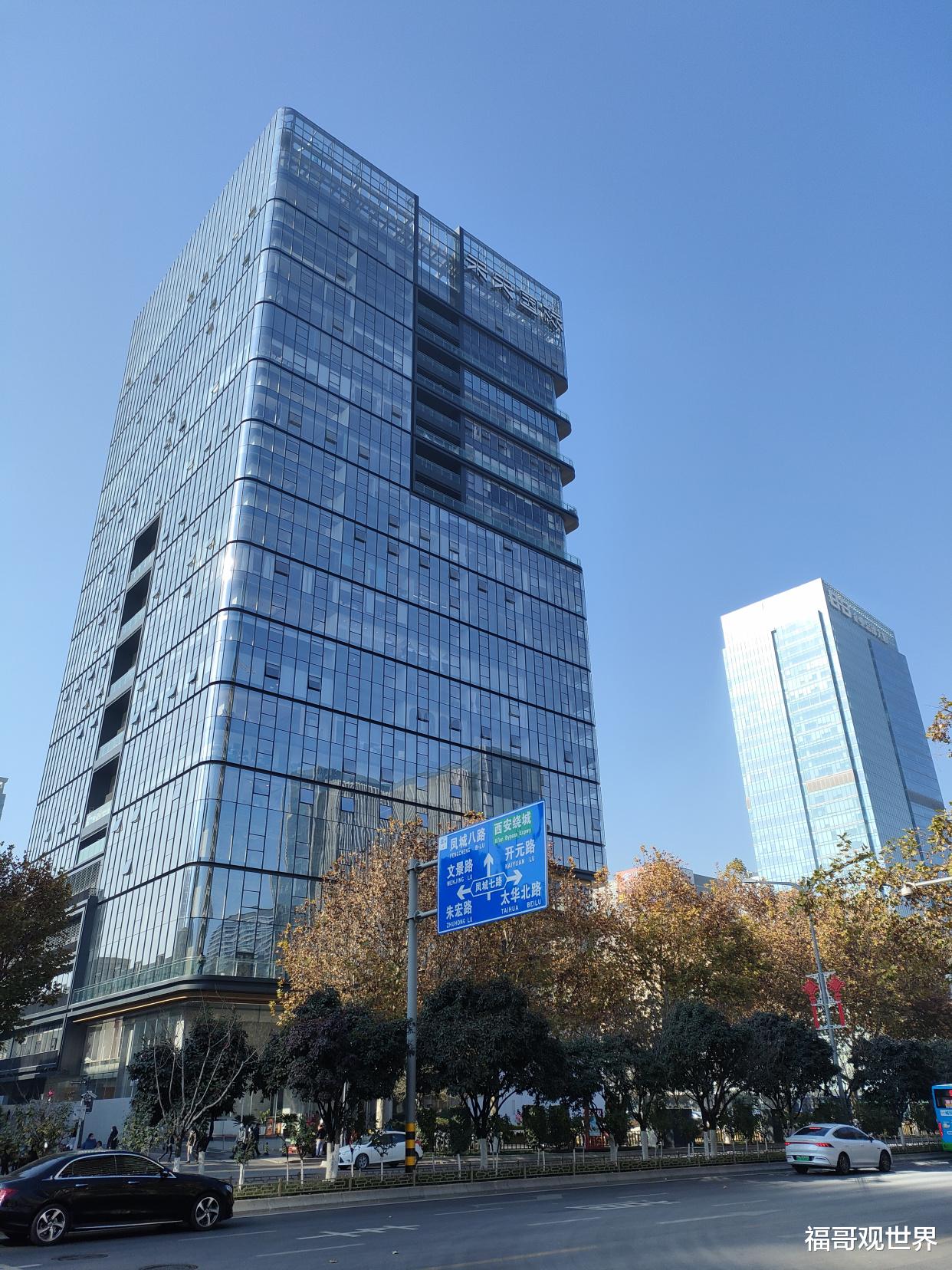 |西安又一个大商场即将开业！旁边还有2个购物中心，就在地铁口
