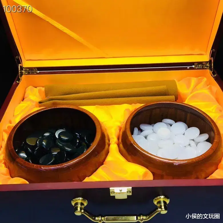 贝壳|这玩意厚度不到1CM，竟然要30多万，是什么宝？