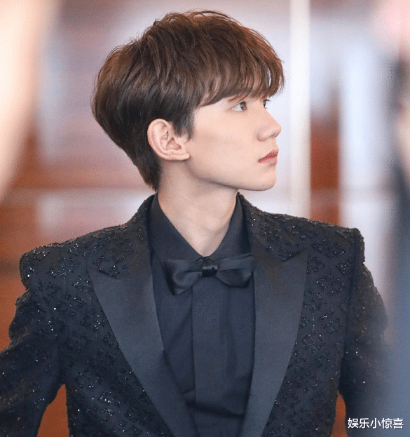 杨钰莹|TFBOYS现状，千玺电影大卖，王俊凯官宣新身份，王源也没闲着